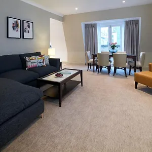 https://cheval-calico-house.cambridgehotelsuk.com