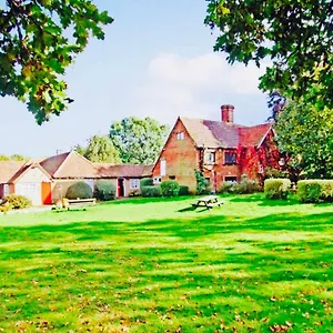 https://oldlands-farmhouse-gatwick.brighton-hotels-england.com
